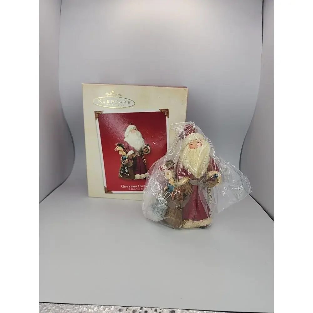Hallmark Keepsake Ornament‎ Gifts For Everyone 2003 U76